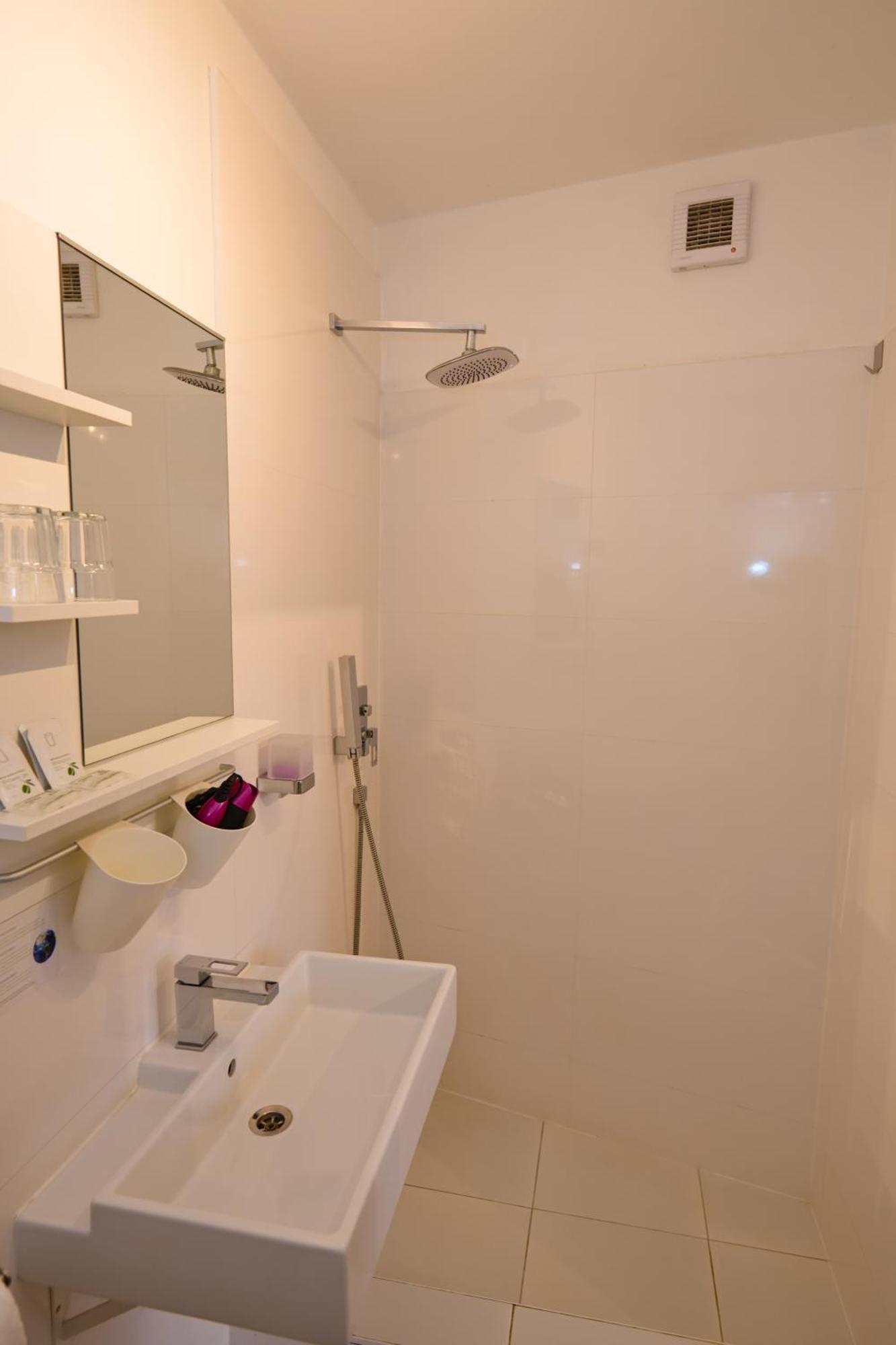 Wellness Vila Bohemia Прага Экстерьер фото