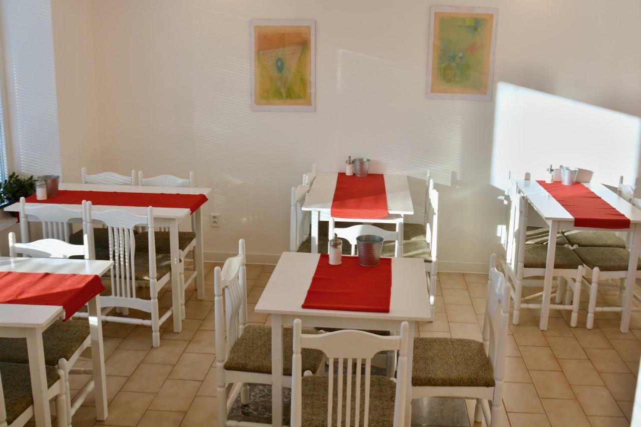 Wellness Vila Bohemia Прага Экстерьер фото
